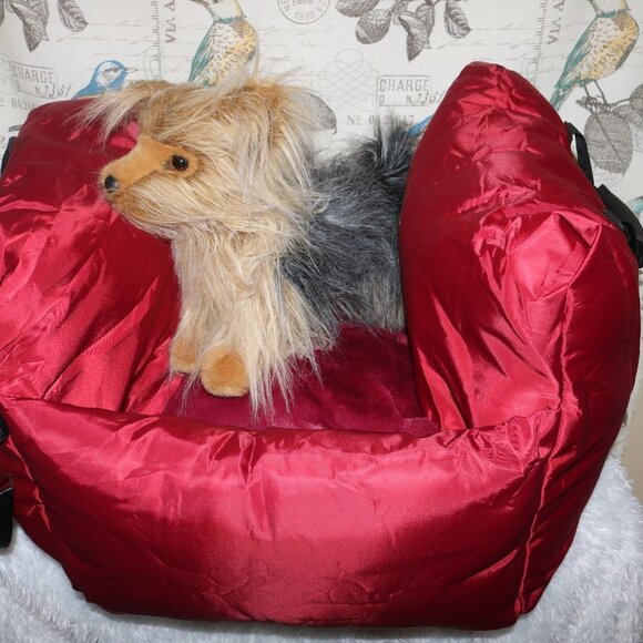 💥HP💥 Luxury small pet bed great for cat or small dog under 30lbs - Picture 2 of 14